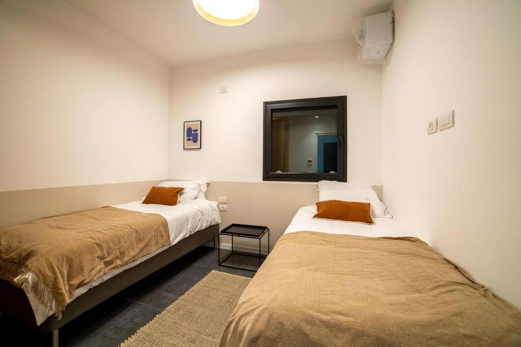 Amazing Penthouse On Gordon Beach 8 Guests テル・アビブ エクステリア 写真